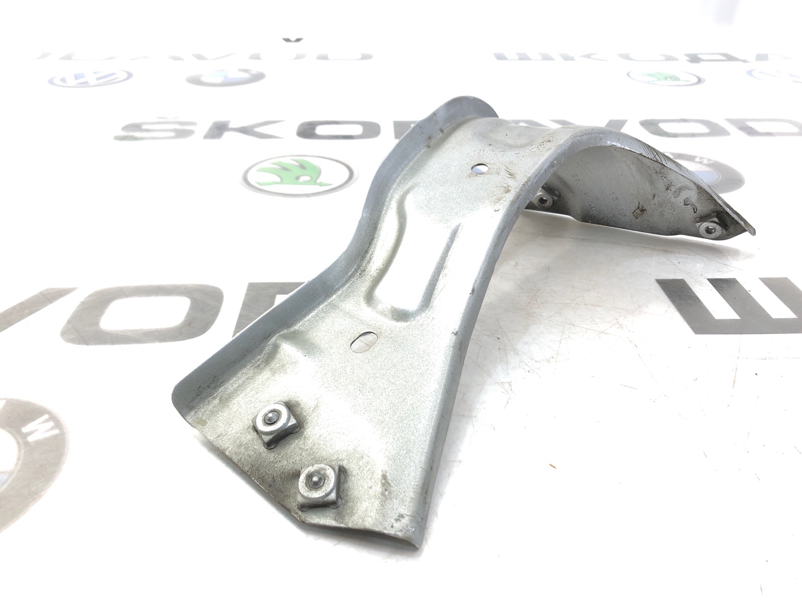 Кронштейн крыла, 4000 рублей, Москва