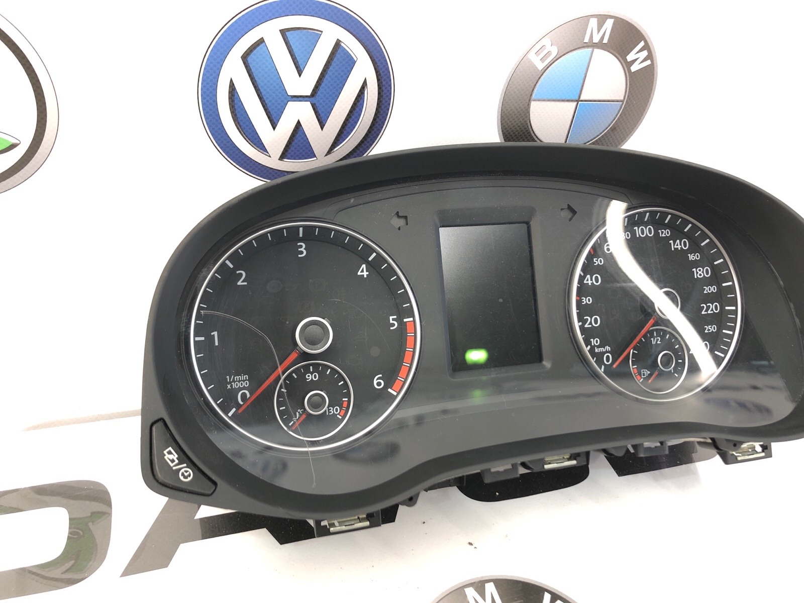 панель приборов, 10000 рублей, Москва