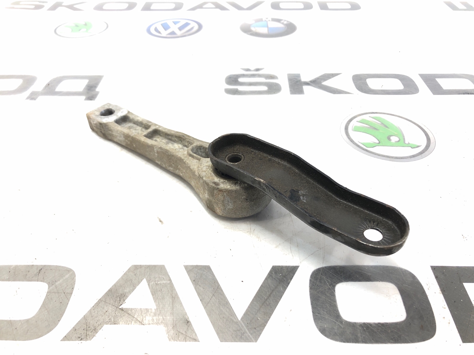 Кронштейн двигателя, 500 рублей, Москва