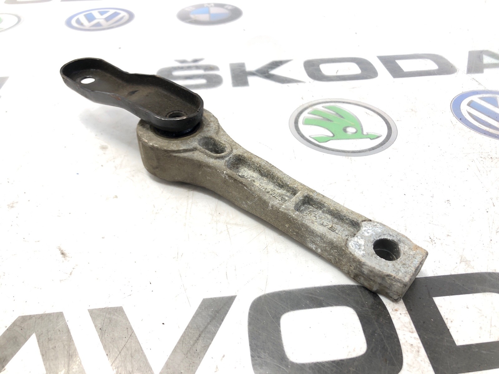 Кронштейн двигателя, 500 рублей, Москва