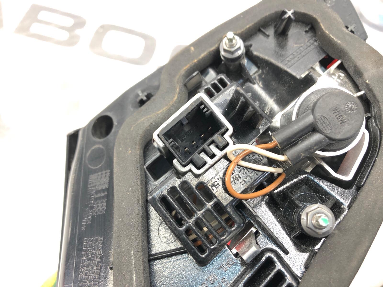 Фонарь в крышку багажника, 7000 рублей, Москва