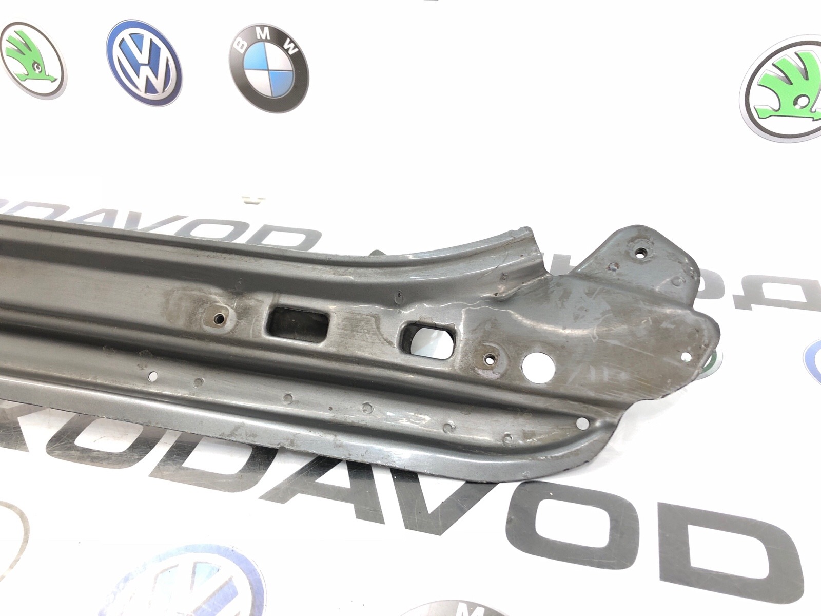 Кронштейн крыла, 1000 рублей, Москва