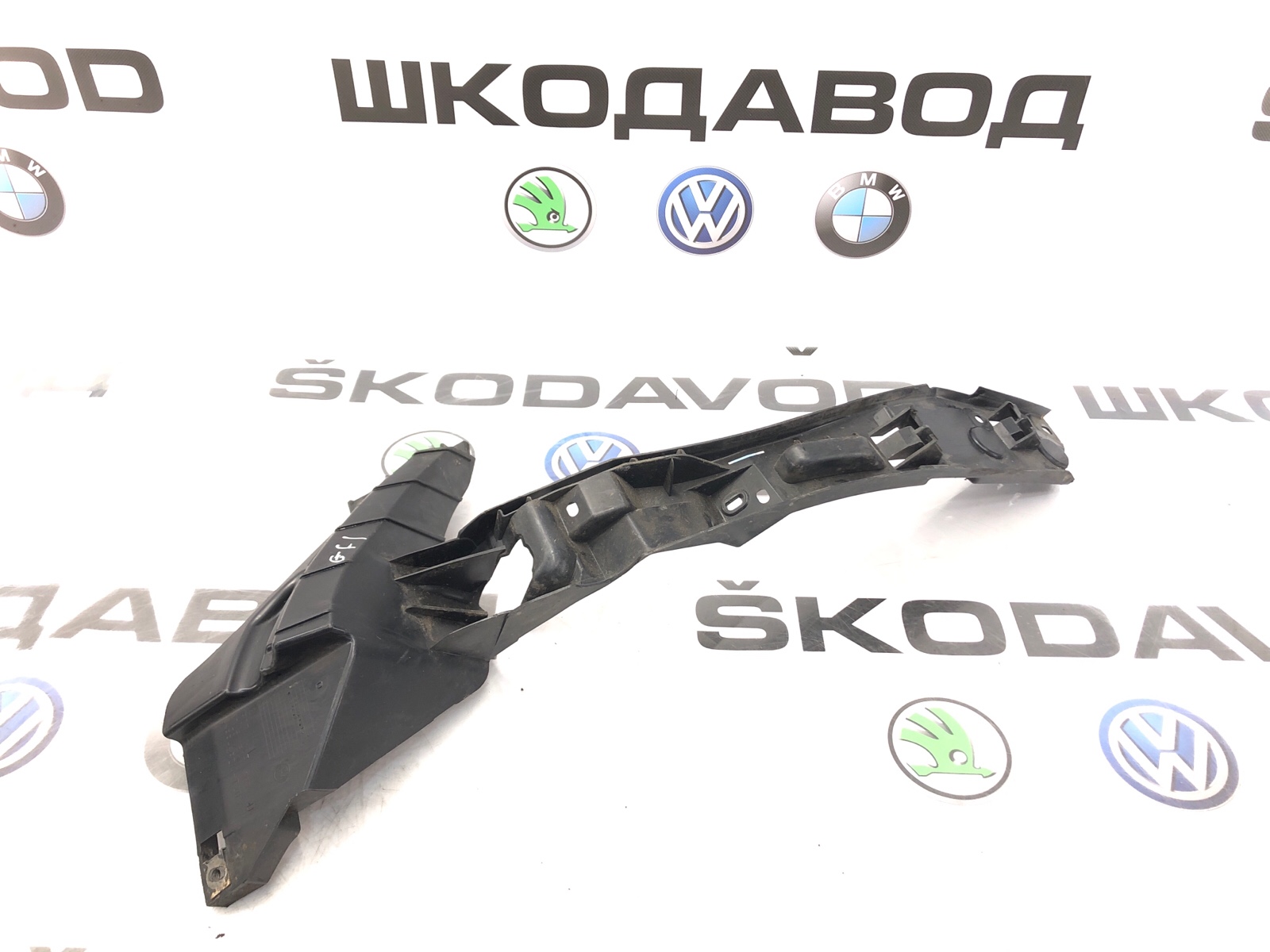 Направляющая бампера, 3000 рублей, Москва