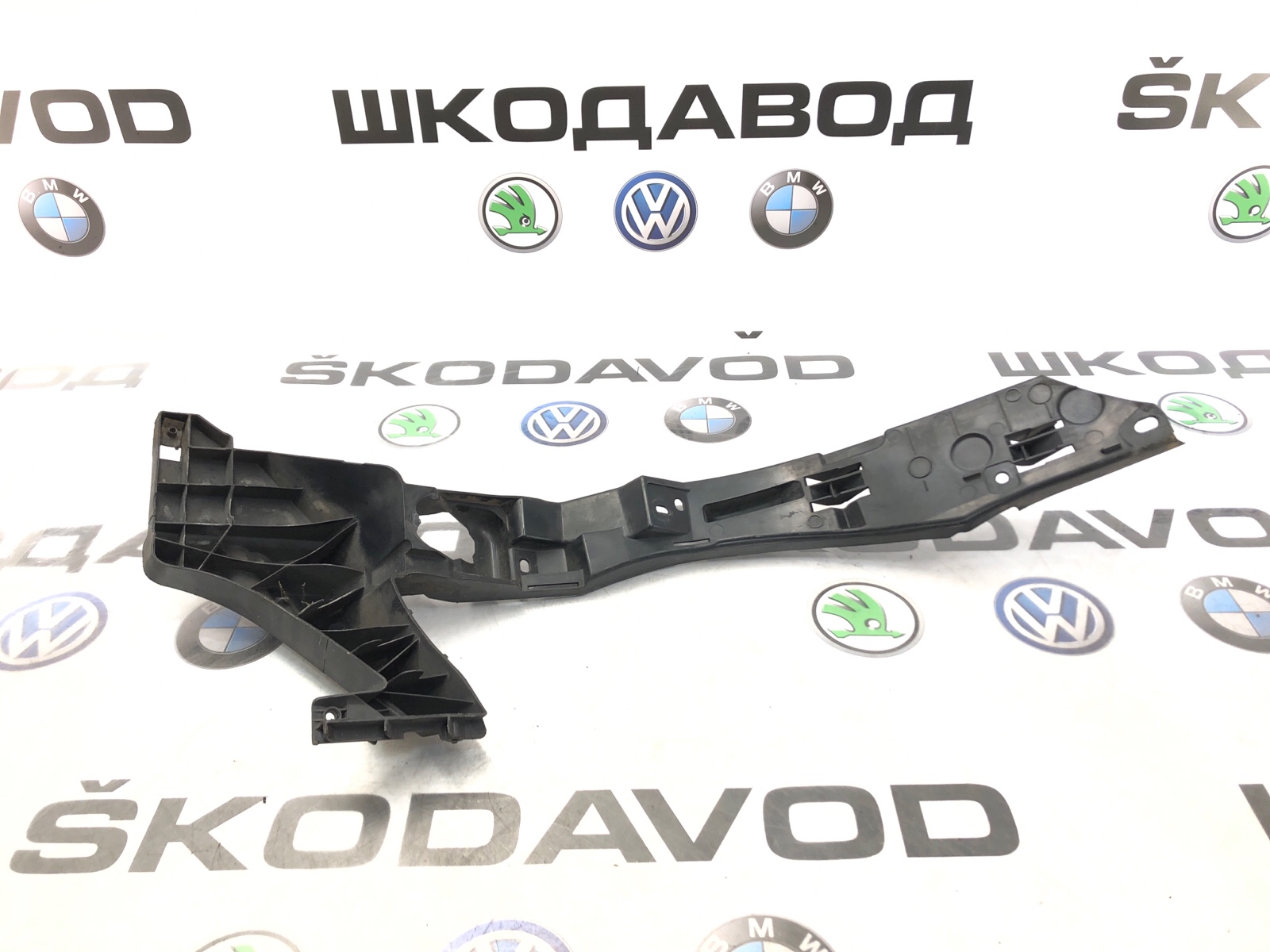 Направляющая бампера, 3000 рублей, Москва