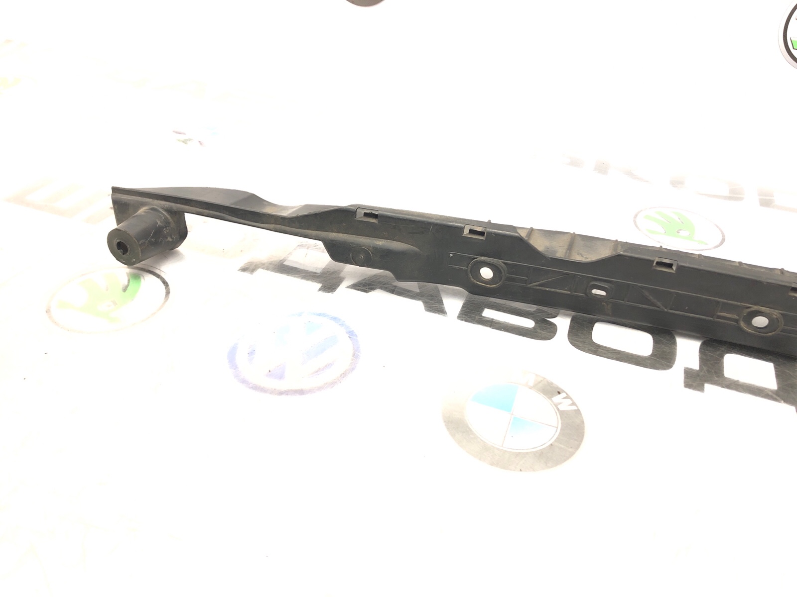 Направляющая бампера, 1500 рублей, Москва