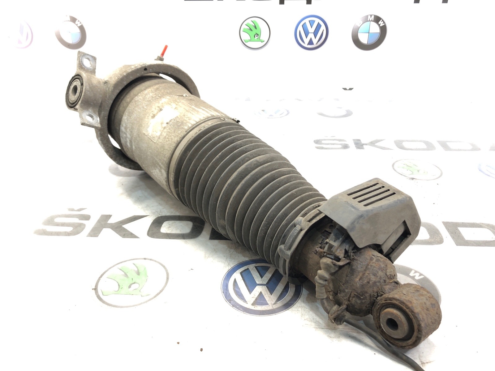 Пневмобаллон подвески, 10000 рублей, Москва