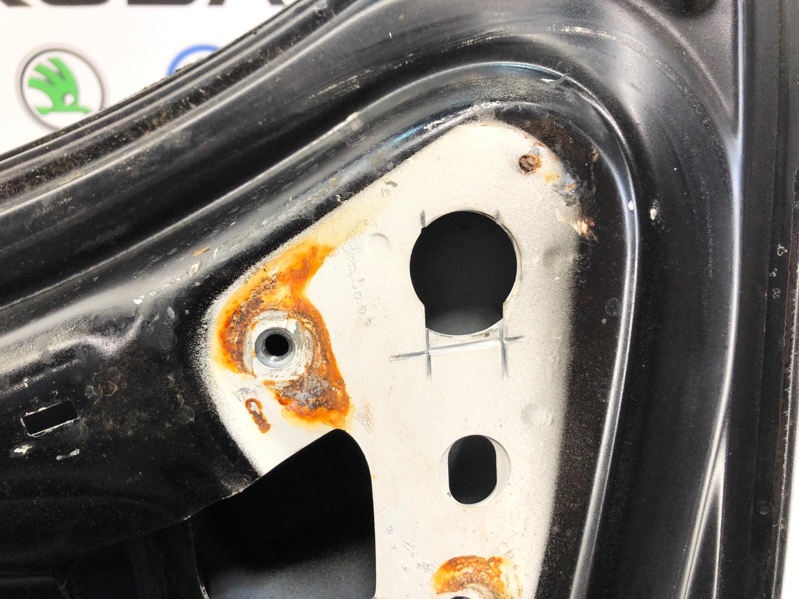 крышка багажника, 10000 рублей, Москва