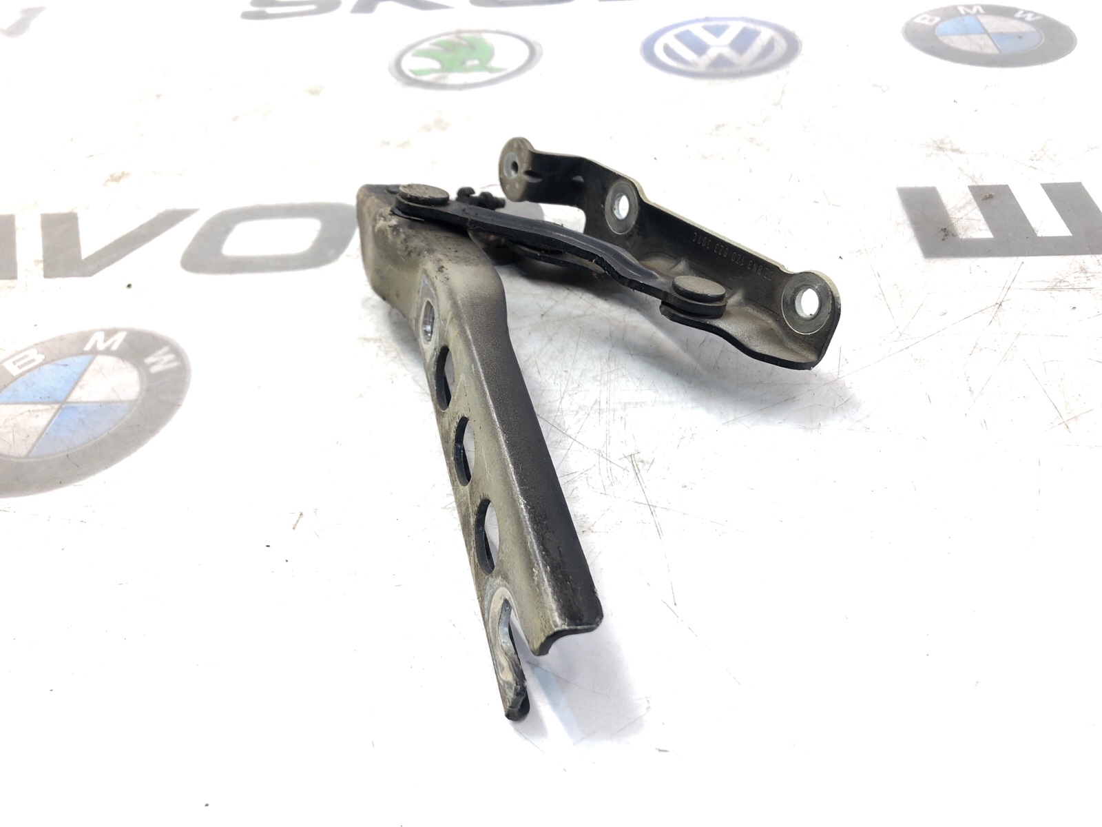 петля капота, 500 рублей, Москва