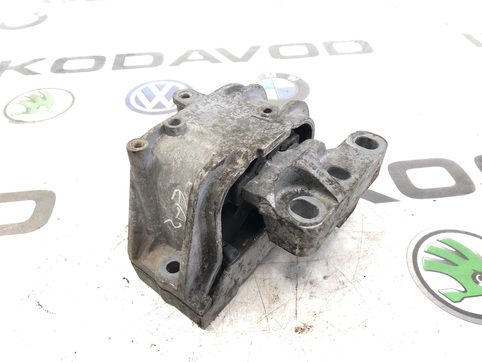 Опора двигателя, 1000 рублей, Москва