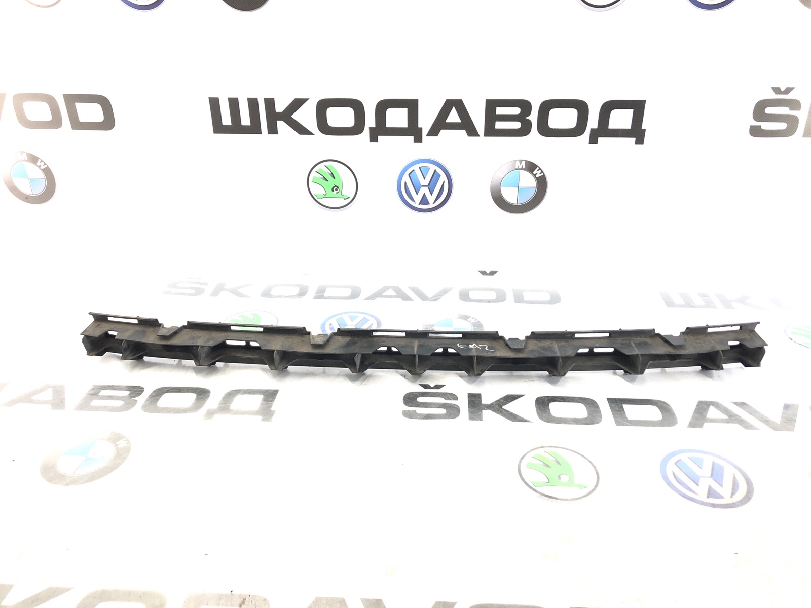 Направляющая бампера, 800 рублей, Москва