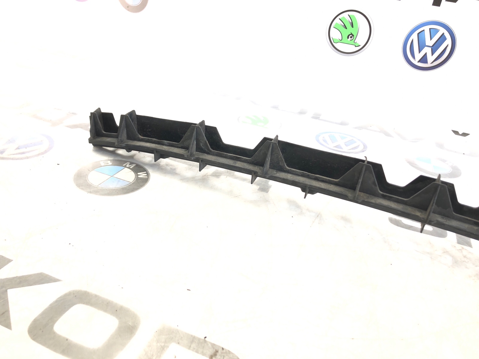 Направляющая бампера, 800 рублей, Москва