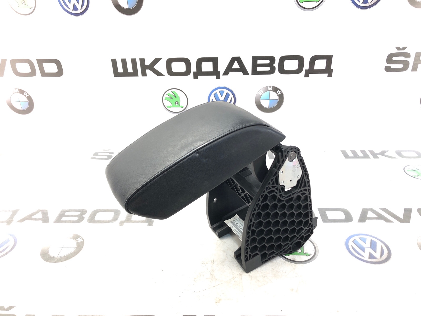 подлокотник, 5000 рублей, Москва