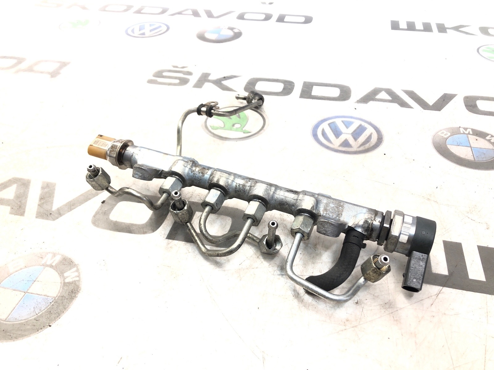 Топливная рампа, 10000 рублей, Москва