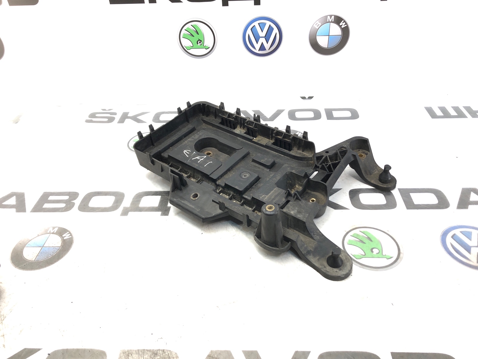 Площадка аккумулятора (АКБ), 1500 рублей, Москва