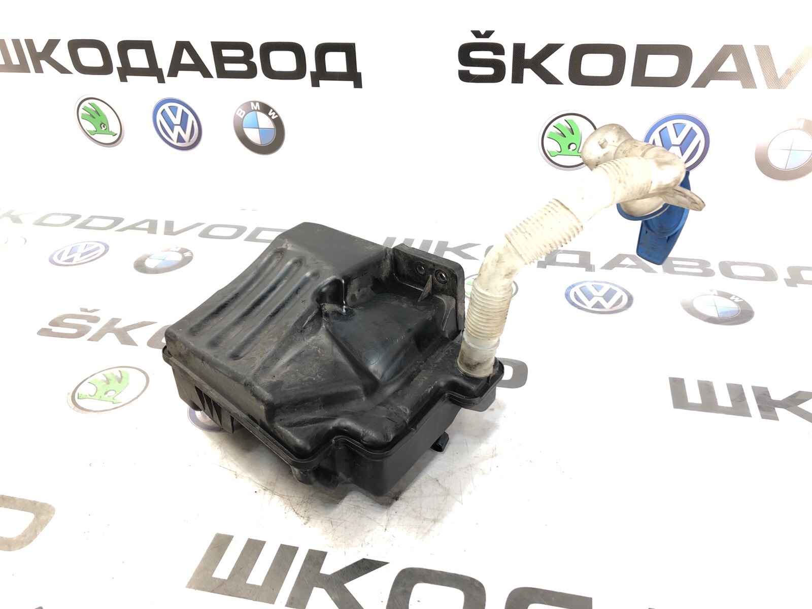 бачок омывателя, 1000 рублей, Москва