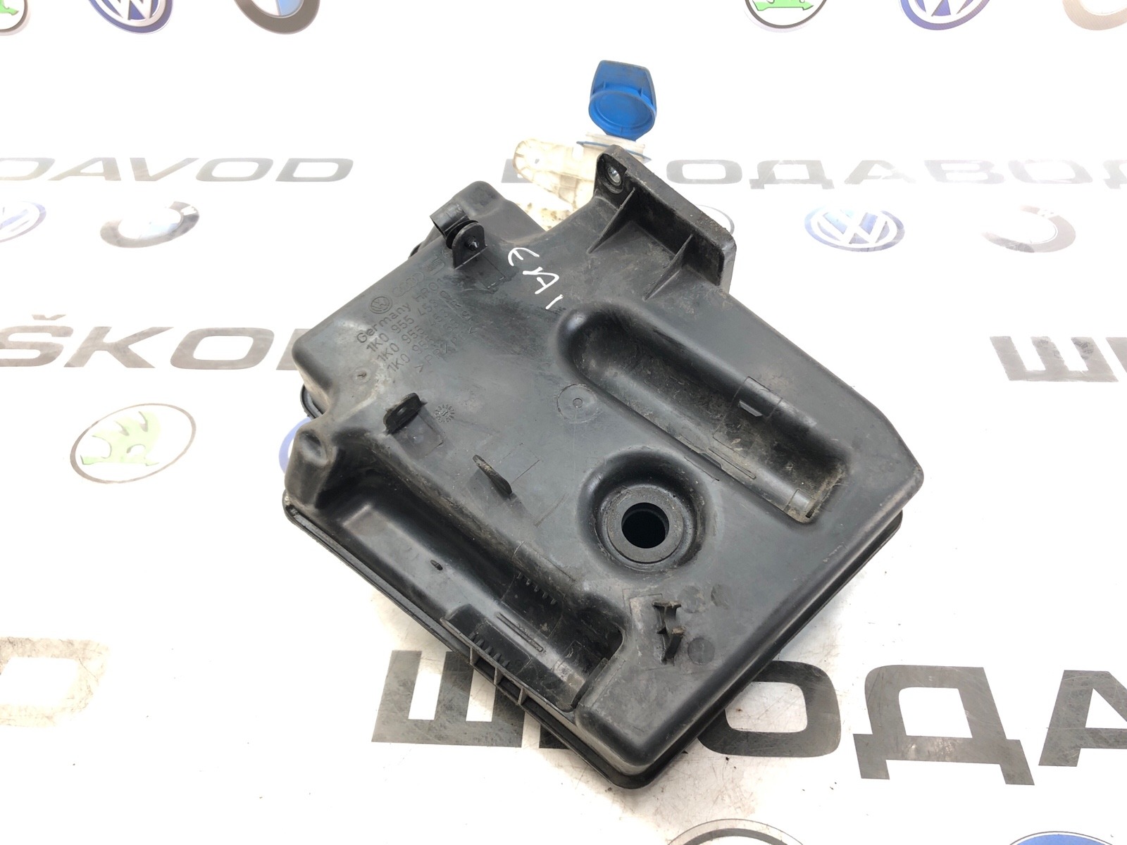 бачок омывателя, 1000 рублей, Москва