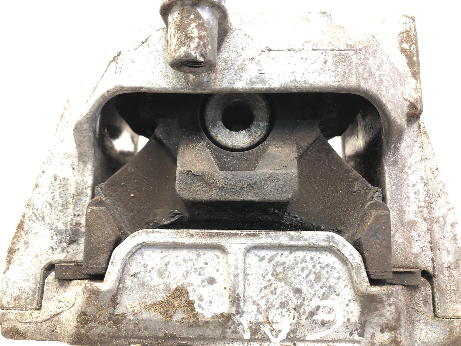 Опора двигателя, 1000 рублей, Москва