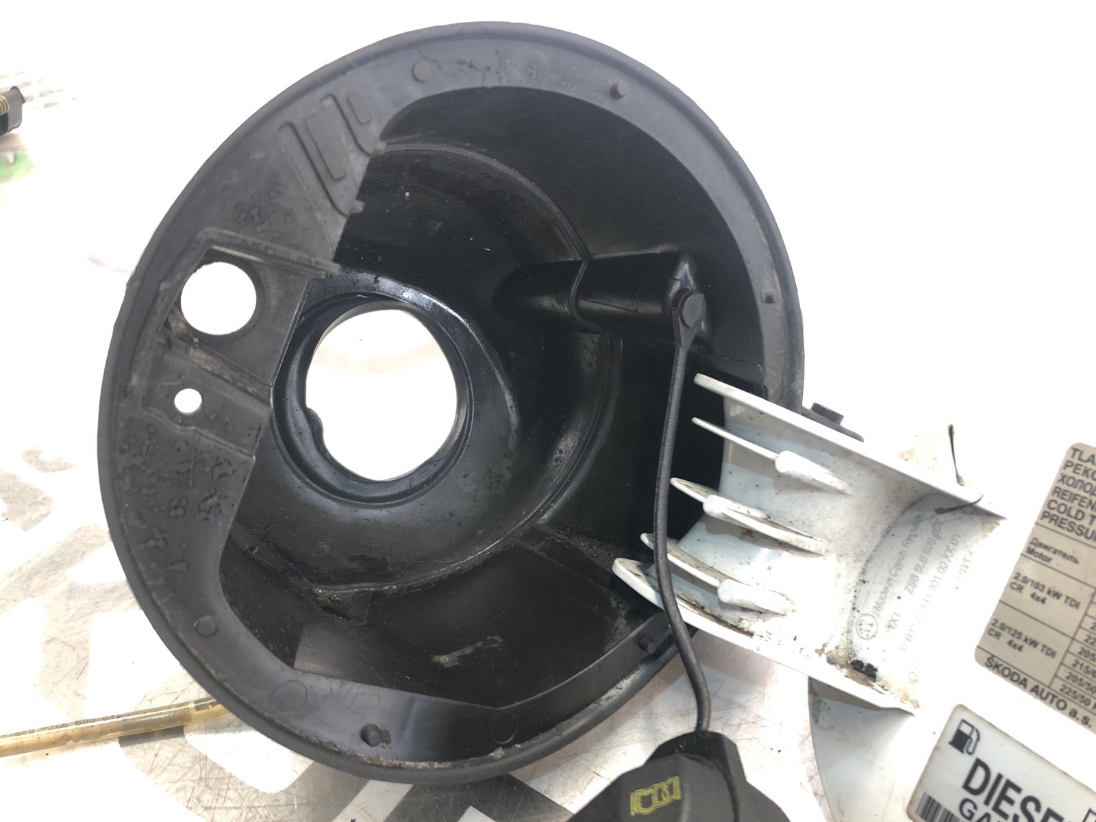 лючок бензобака, 2000 рублей, Москва