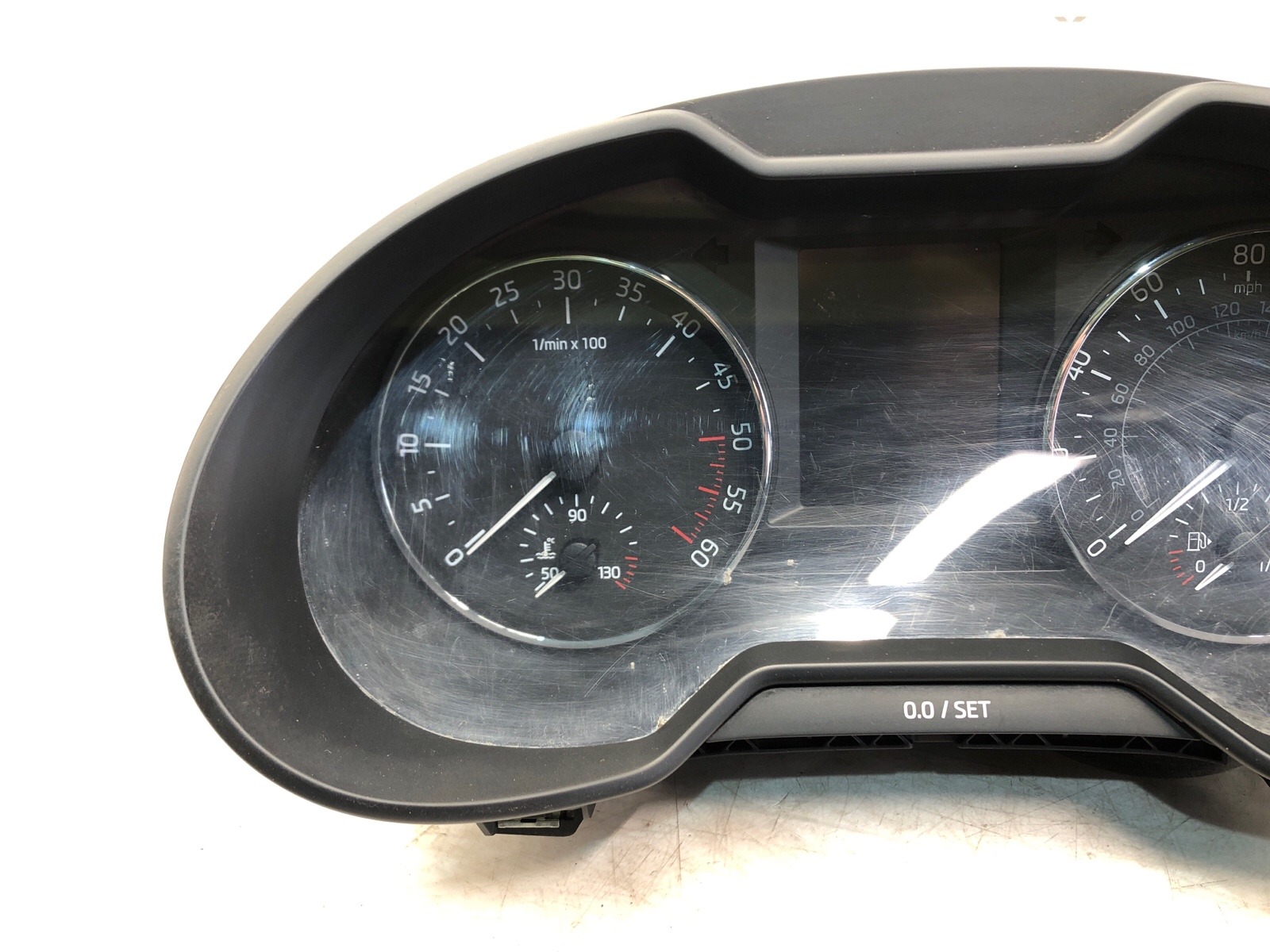 панель приборов, 3000 рублей, Москва