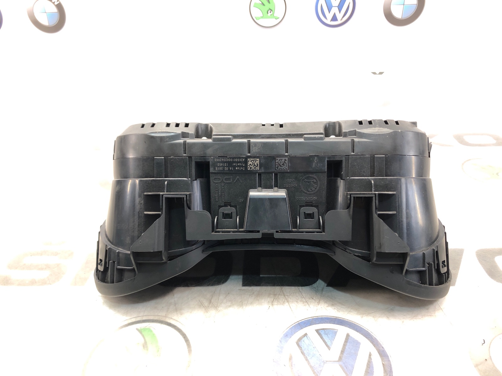 панель приборов, 3000 рублей, Москва