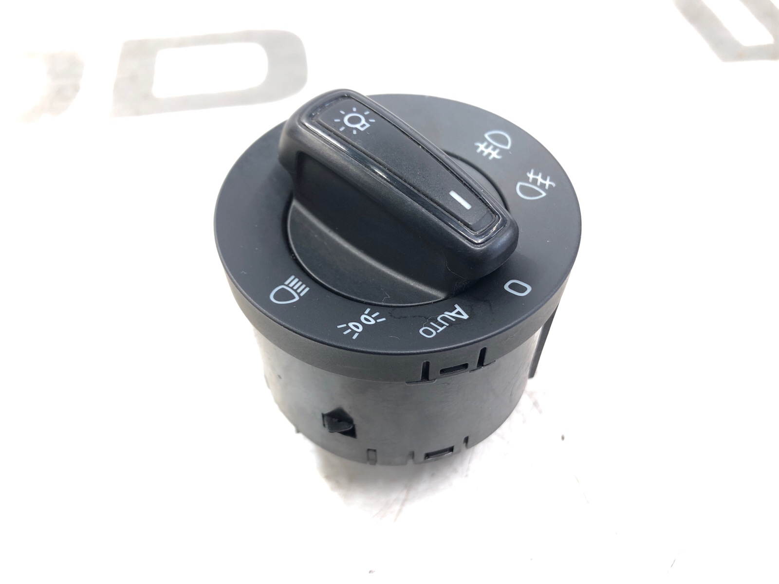 Переключатель света фар, 2500 рублей, Москва