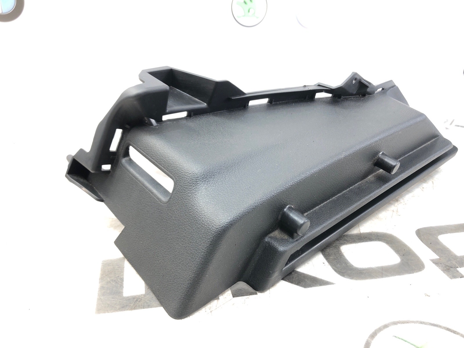 Направляющая полки багажника, 500 рублей, Москва