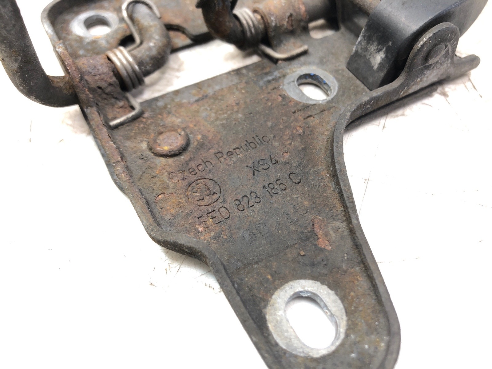 крюк капота, 2500 рублей, Москва