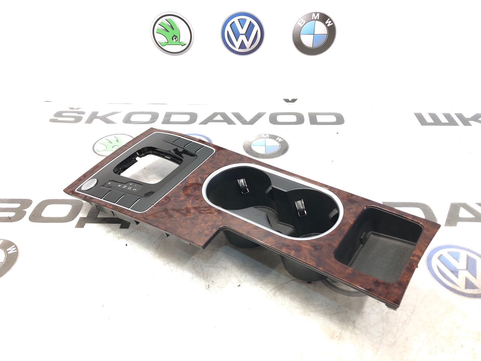 Накладка центральной консоли, 7000 рублей, Москва