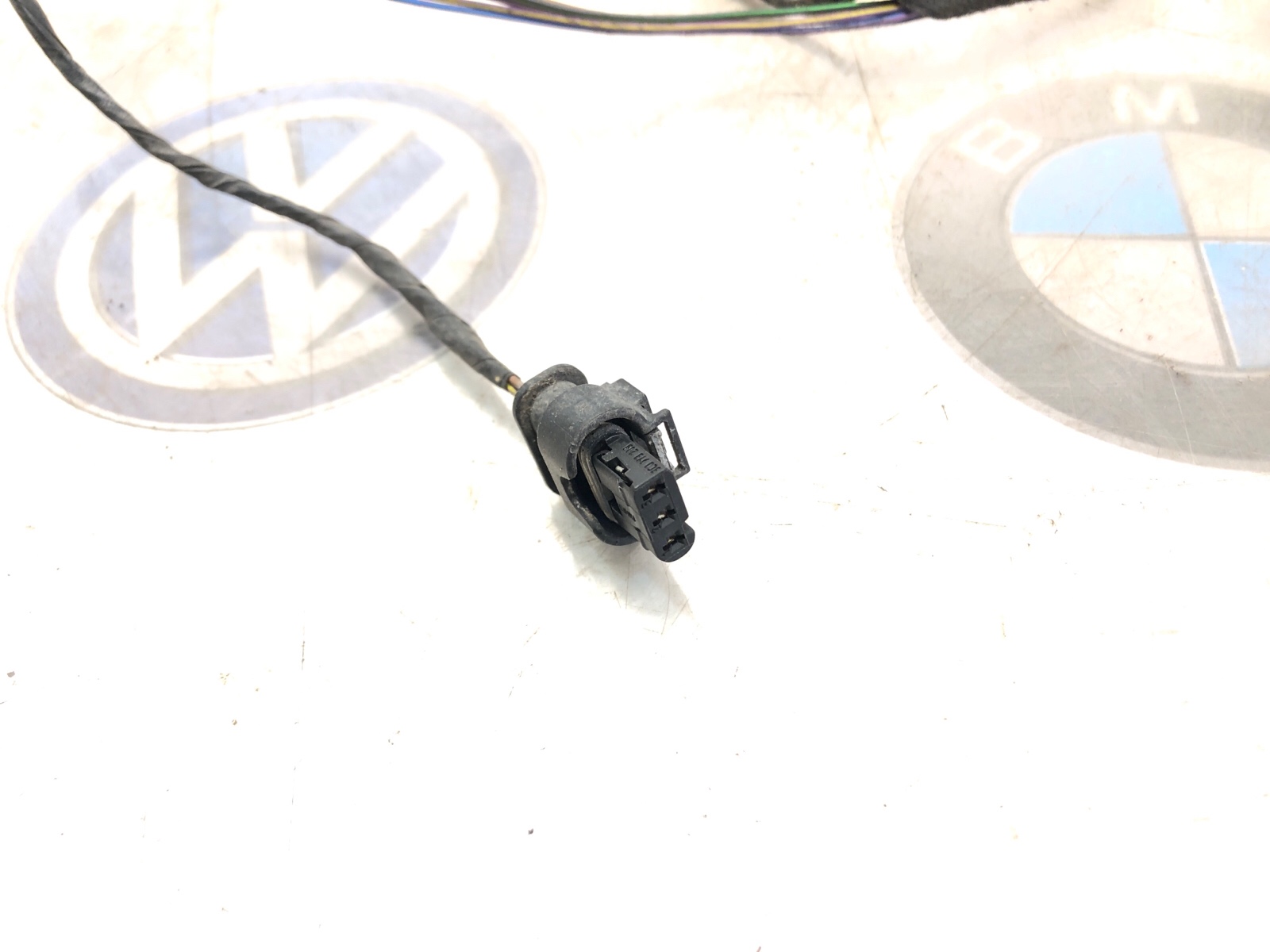 Проводка парктроников, 2000 рублей, Москва