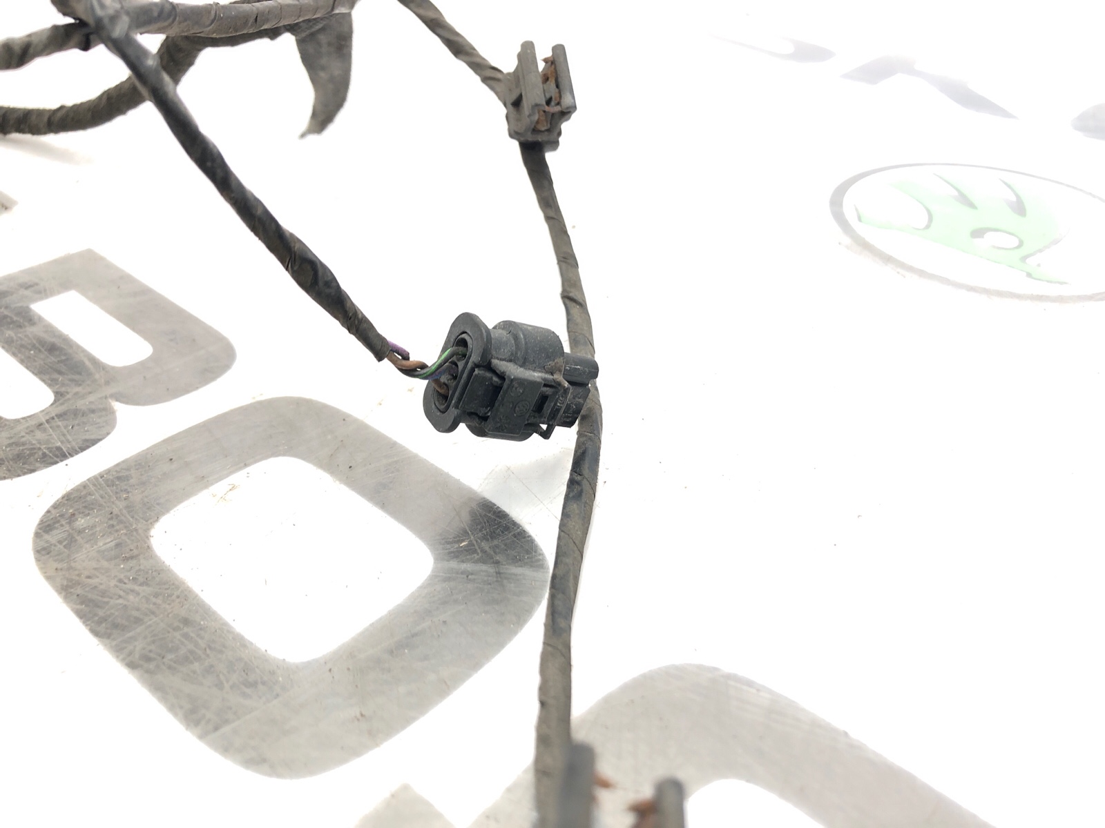 Проводка парктроников, 2000 рублей, Москва