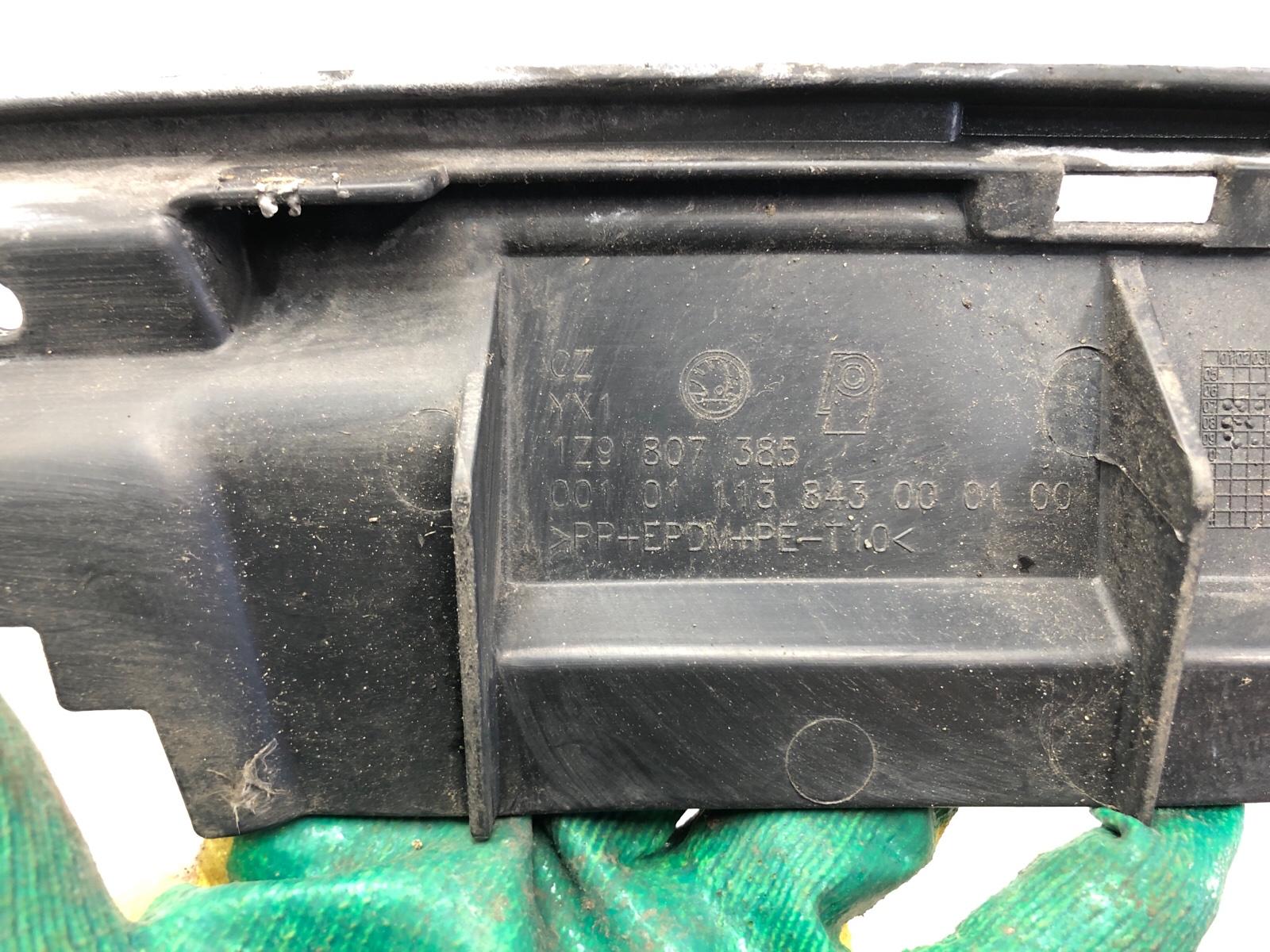 Направляющая бампера, 1000 рублей, Москва