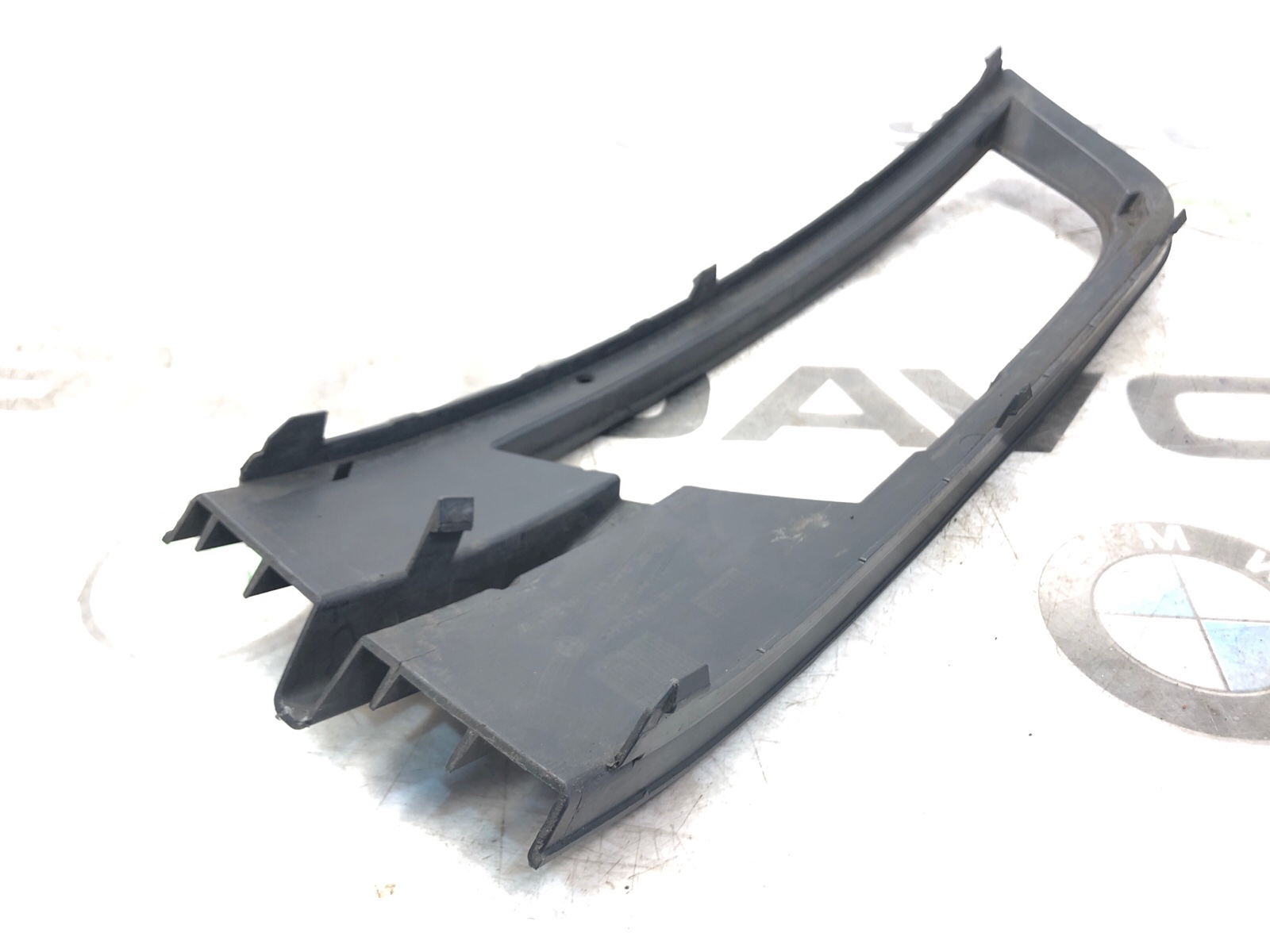 Накладка противотуманной фары ПТФ, 1000 рублей, Москва