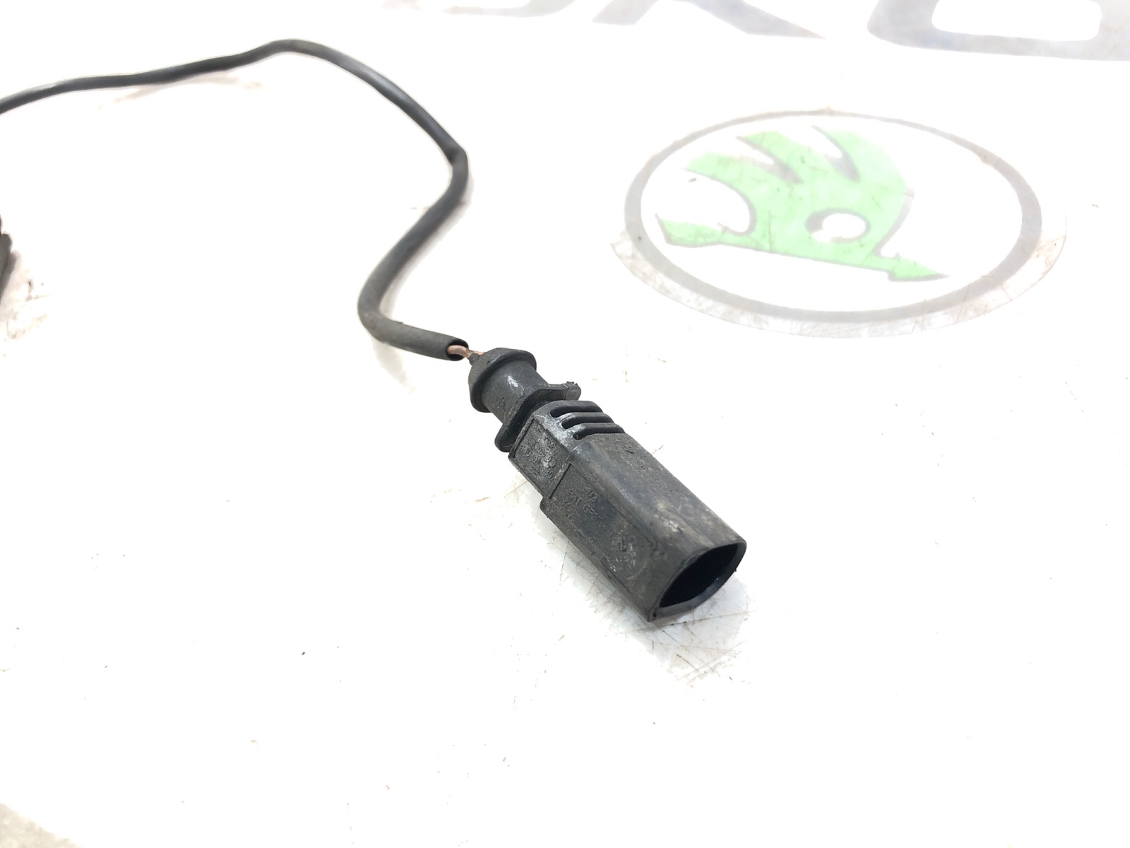 замок капота, 1000 рублей, Москва