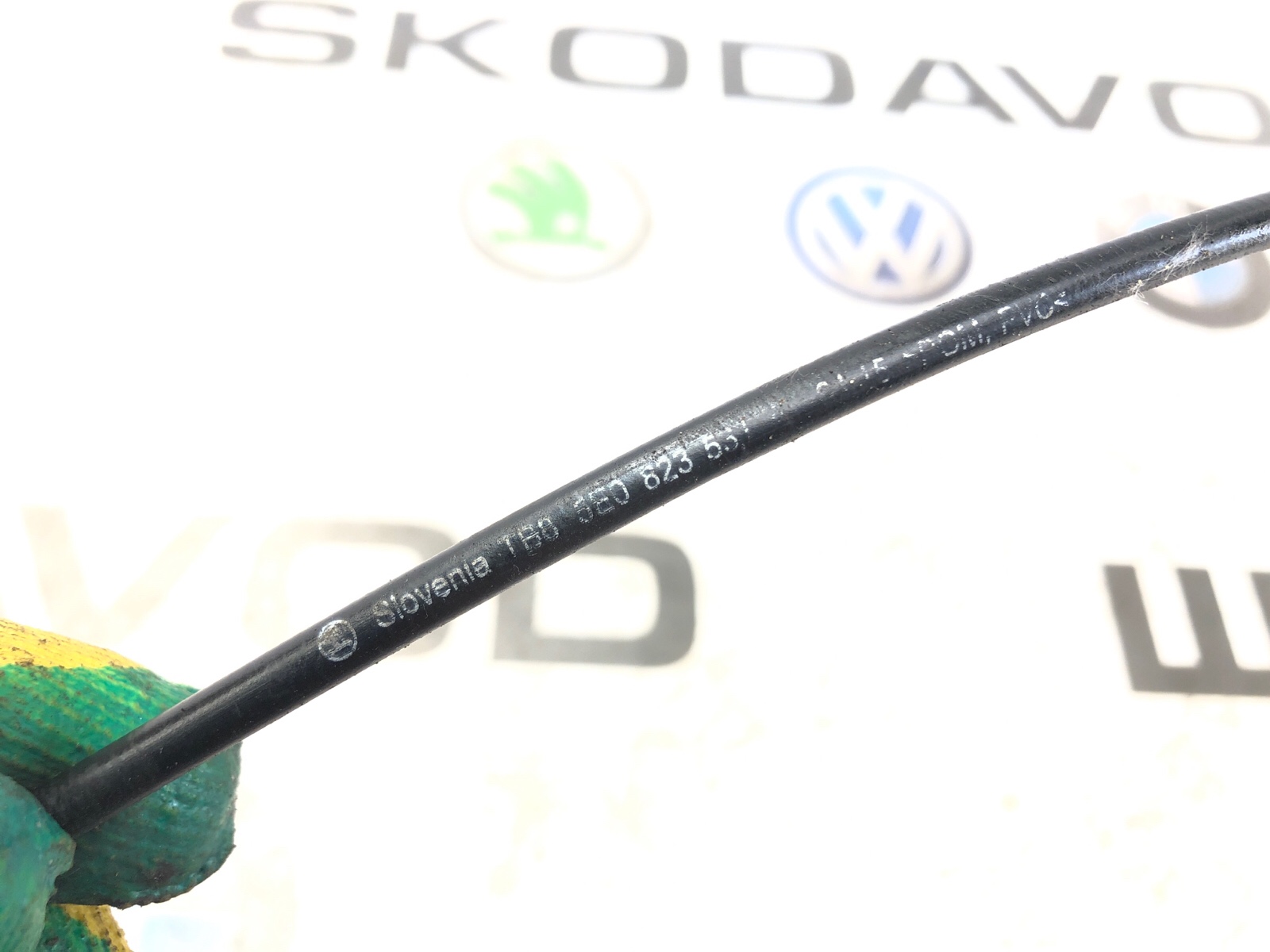 Трос замка капота, 1500 рублей, Москва