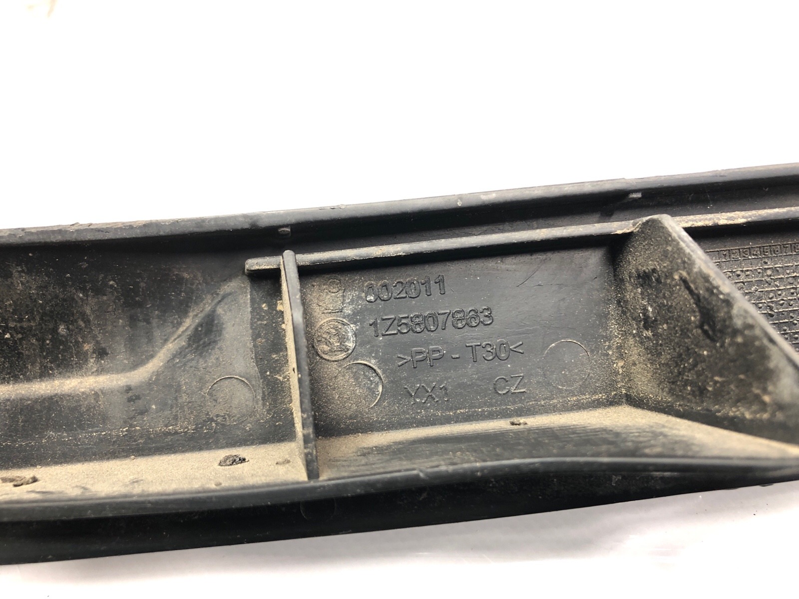 Направляющая бампера, 300 рублей, Москва