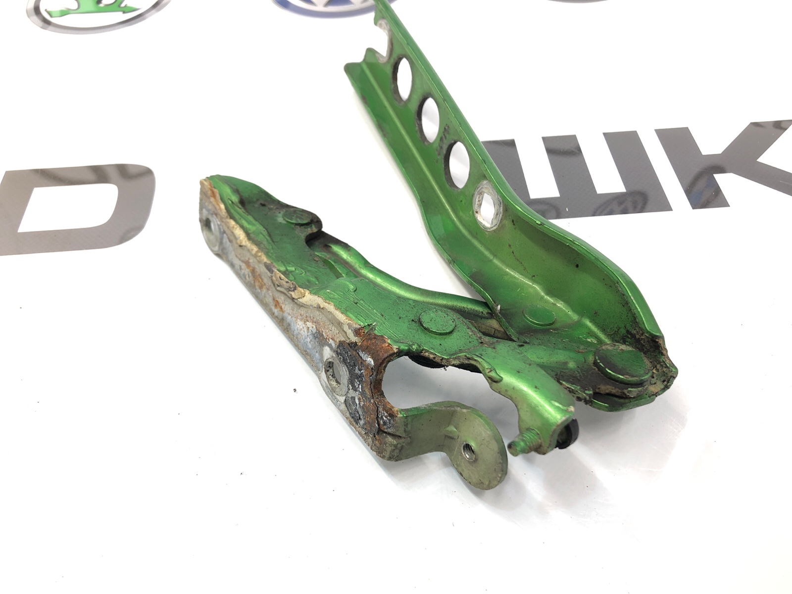 петля капота, 500 рублей, Москва