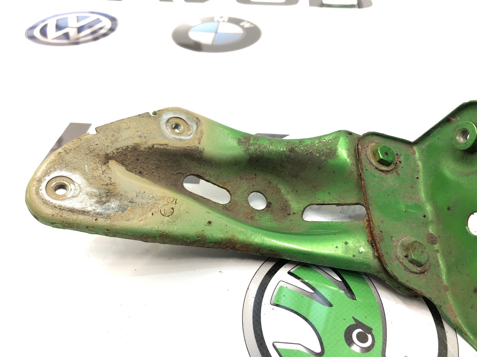 Кронштейн крыла, 2500 рублей, Москва