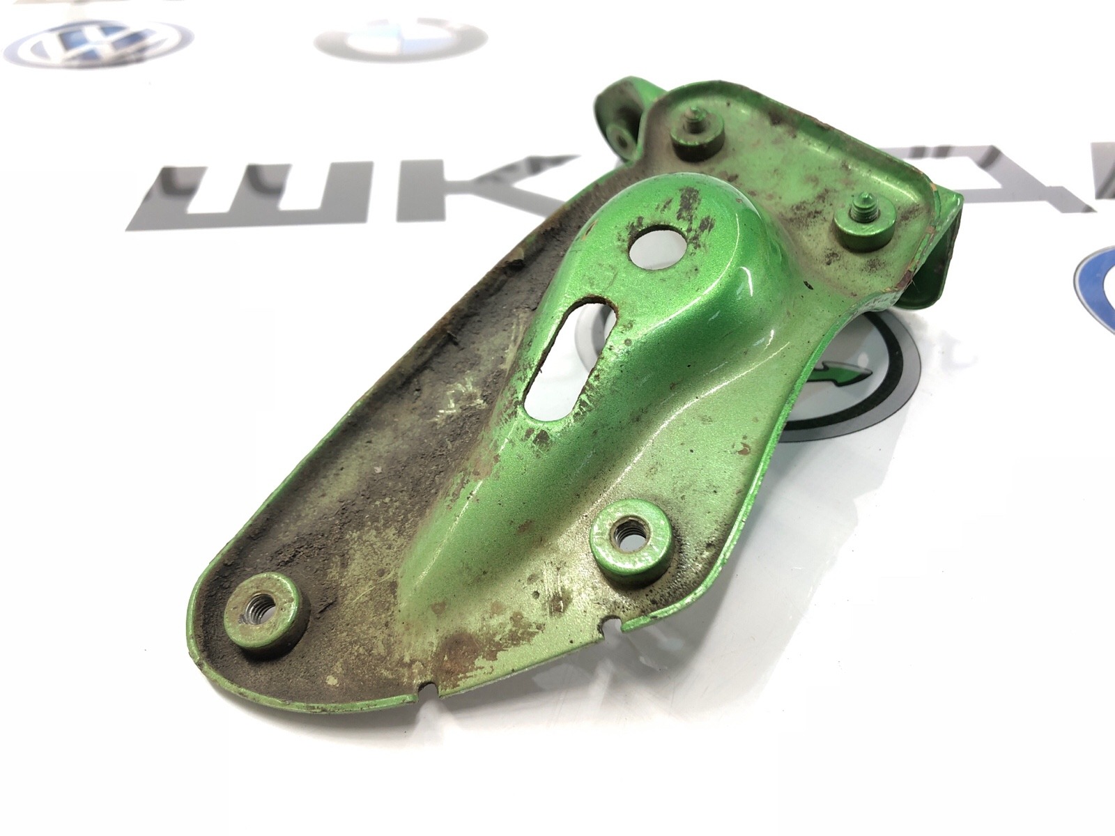 Кронштейн крыла, 2500 рублей, Москва