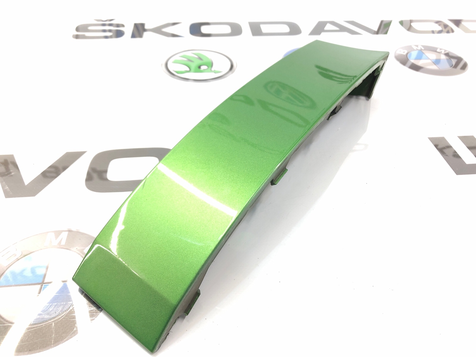 Планка под фонарь, 2000 рублей, Москва