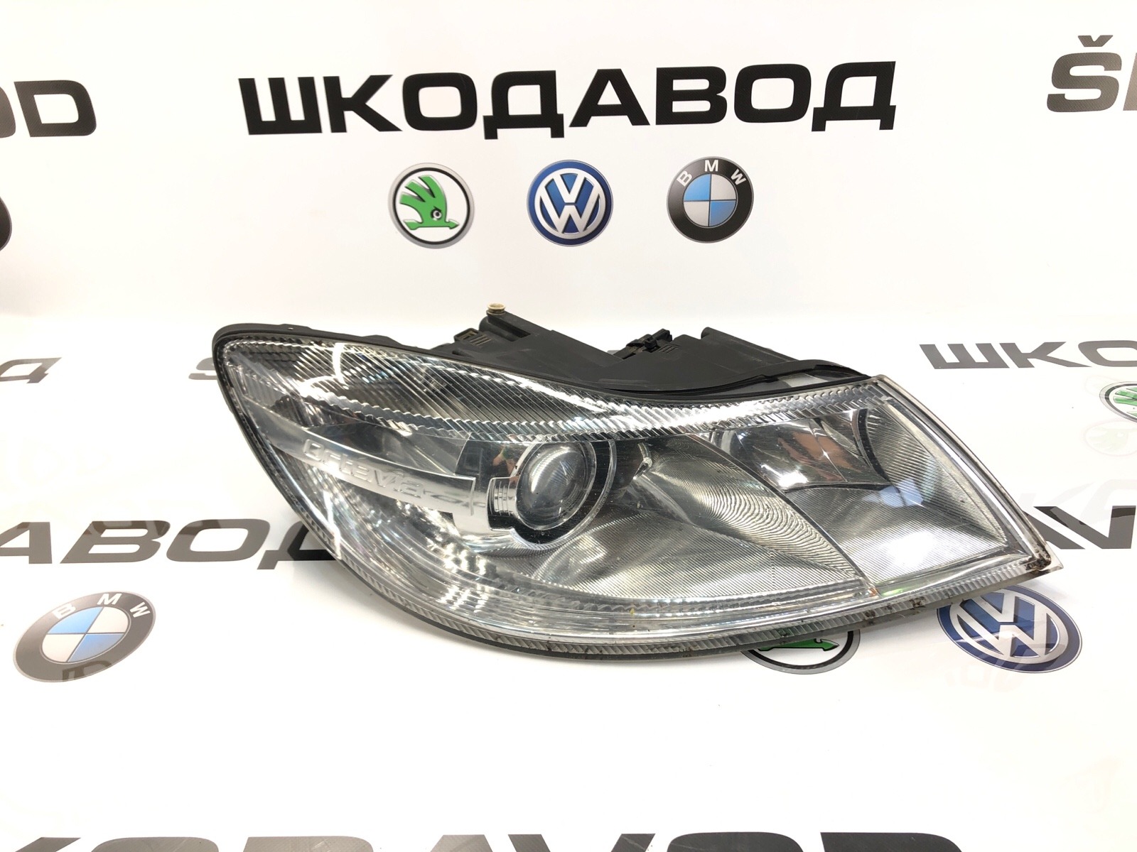 Фара ксенон, 45000 рублей, Москва