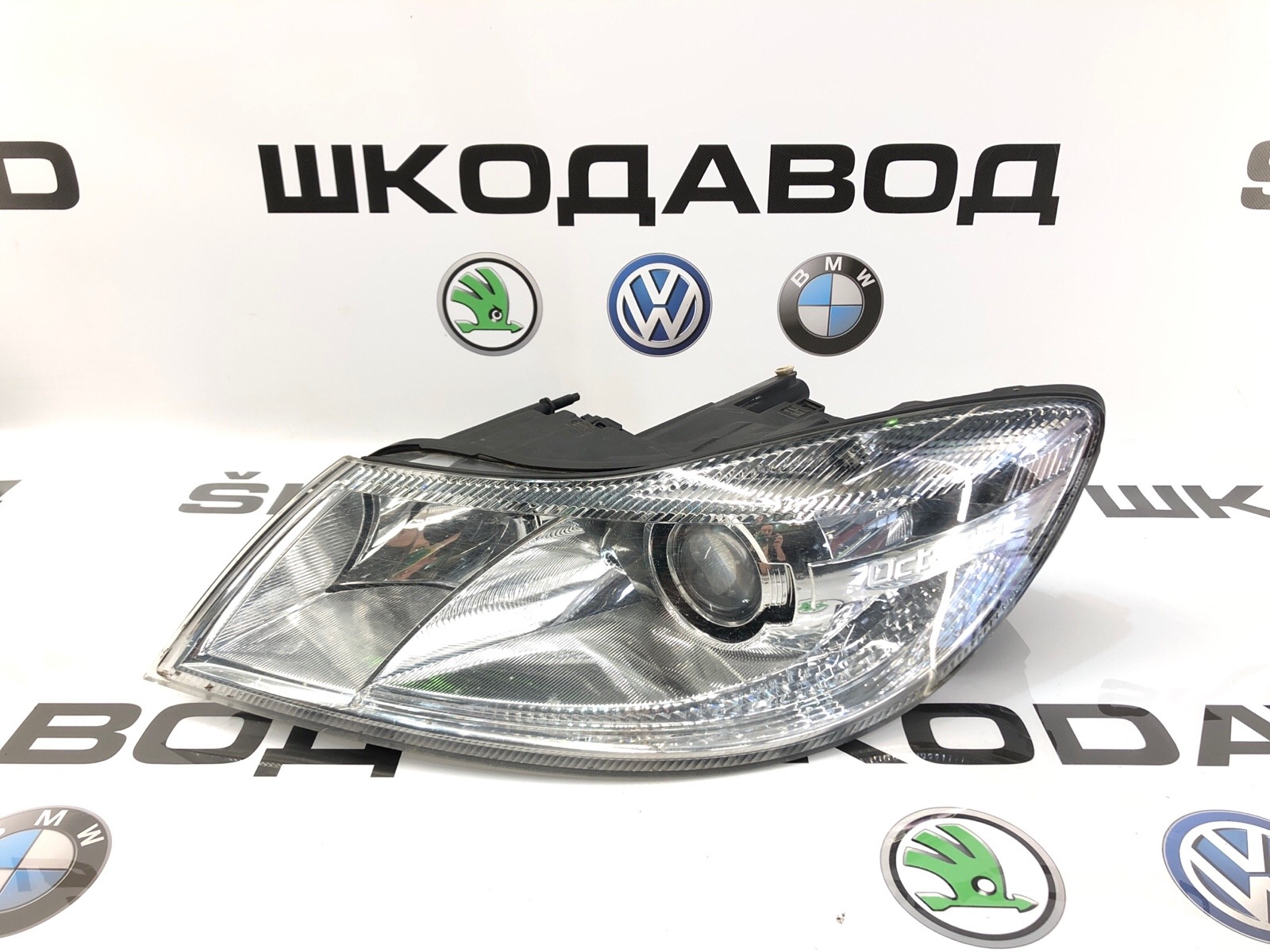 Фара ксенон, 55000 рублей, Москва