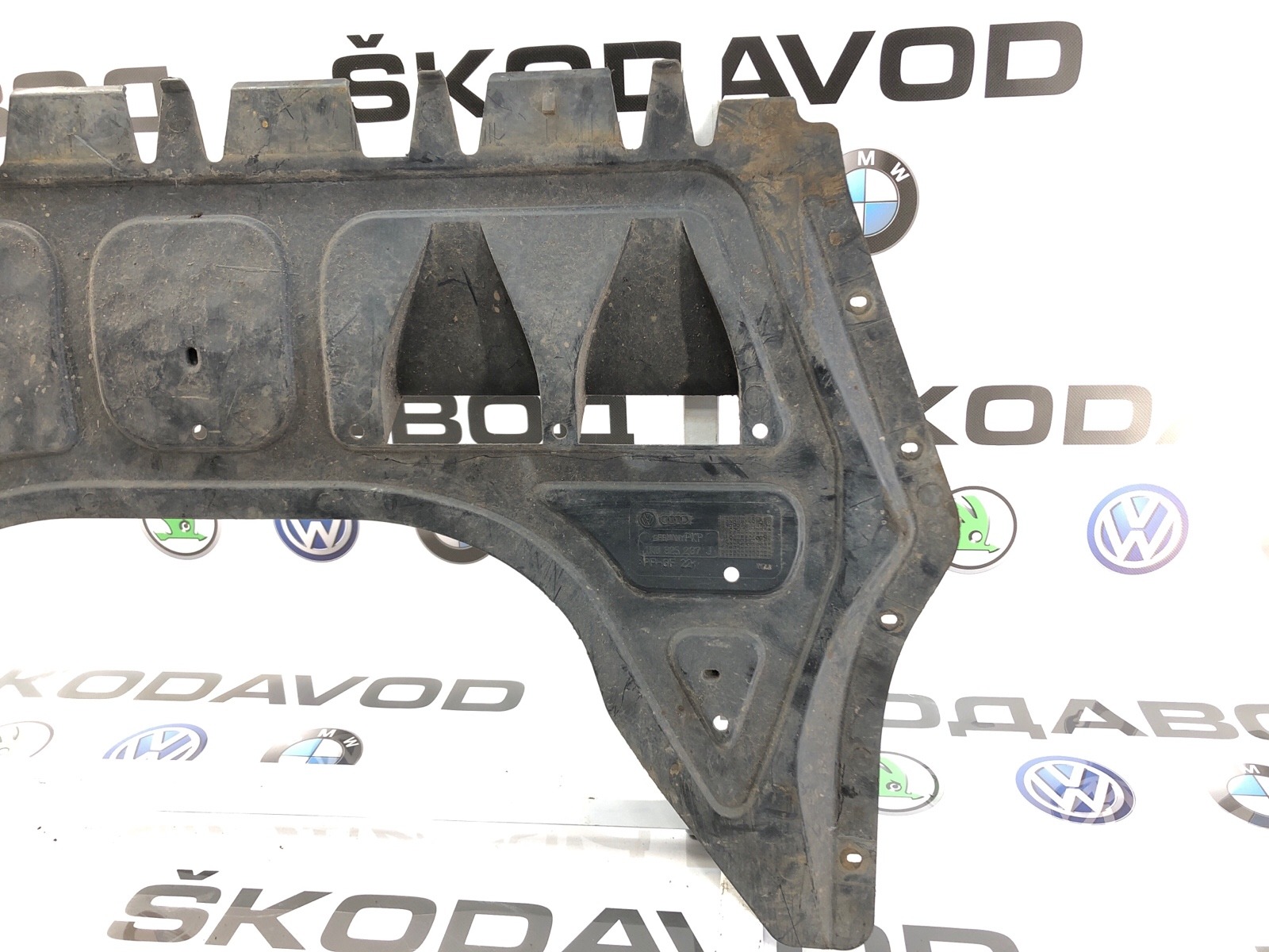 Пыльник двигателя, 1500 рублей, Москва