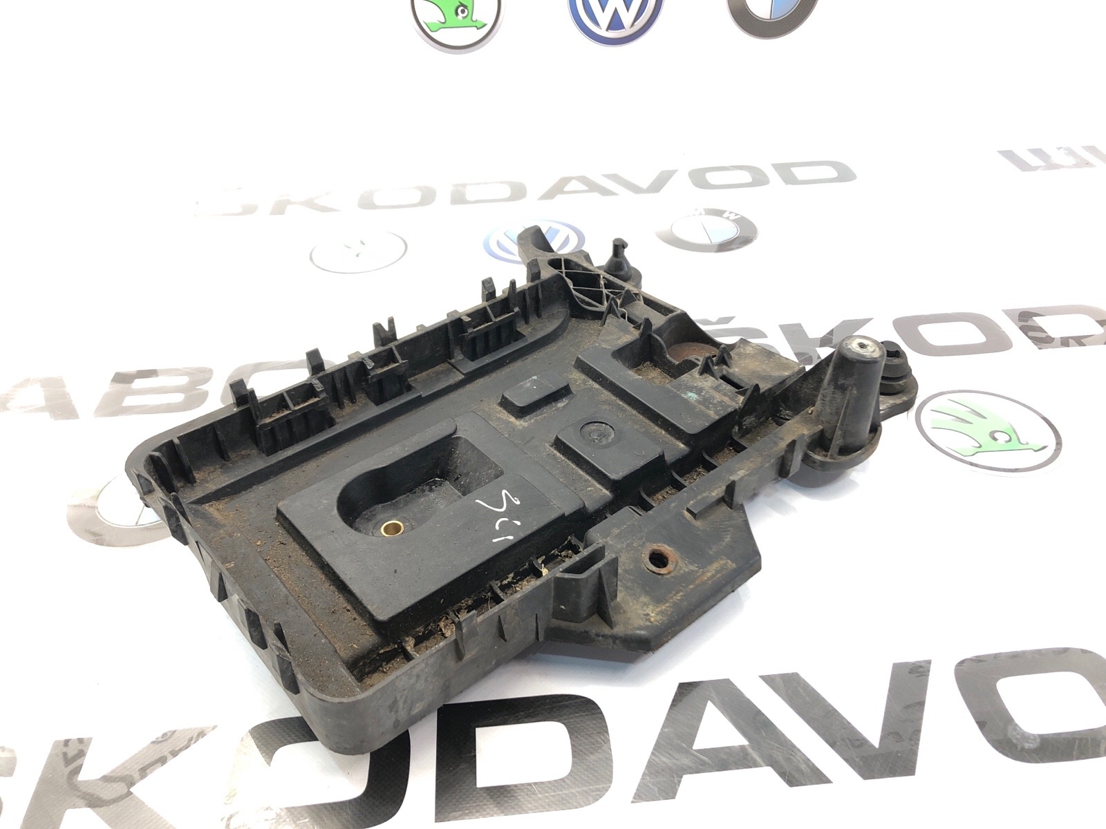 Площадка аккумулятора (АКБ), 1500 рублей, Москва