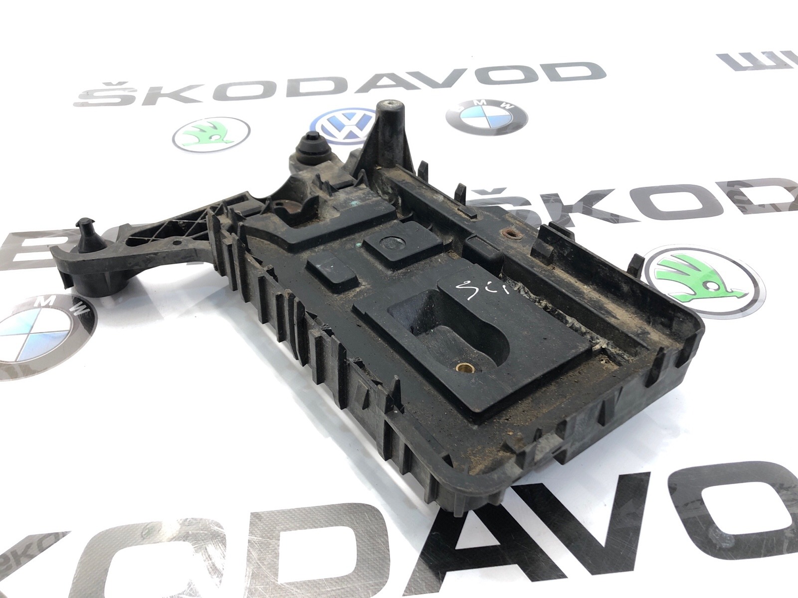 Площадка аккумулятора (АКБ), 1500 рублей, Москва