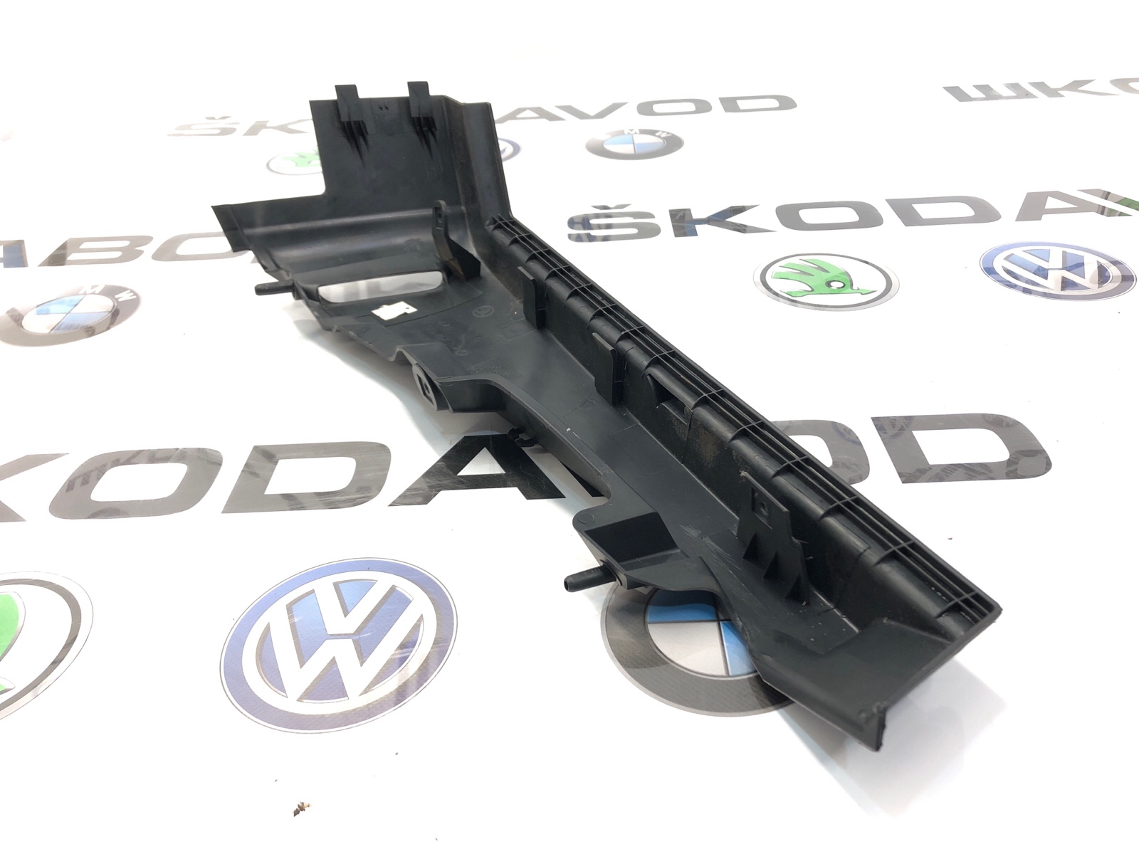 Направляющая полки багажника, 1000 рублей, Москва