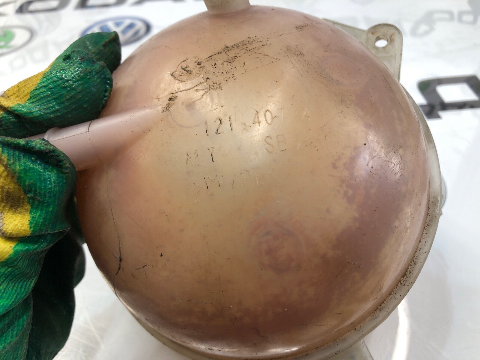 Расширительный бачок, 1000 рублей, Москва