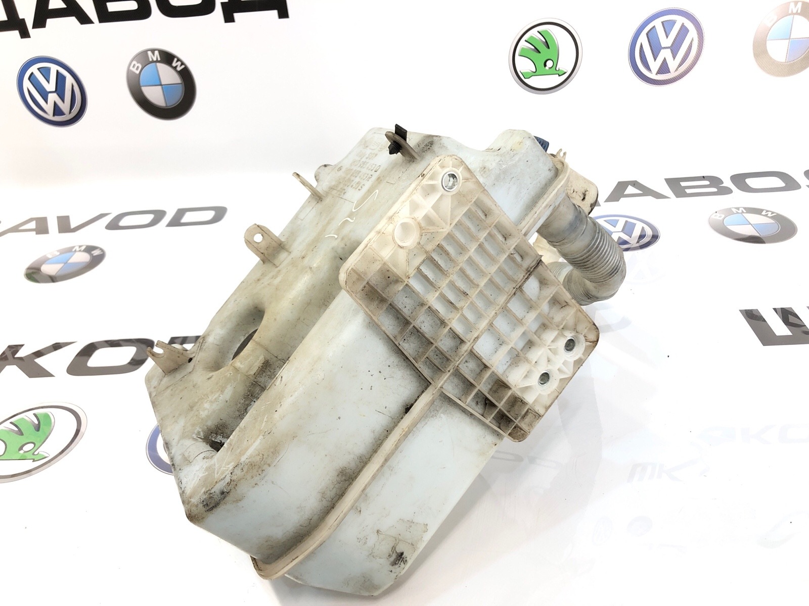 бачок омывателя, 1000 рублей, Москва