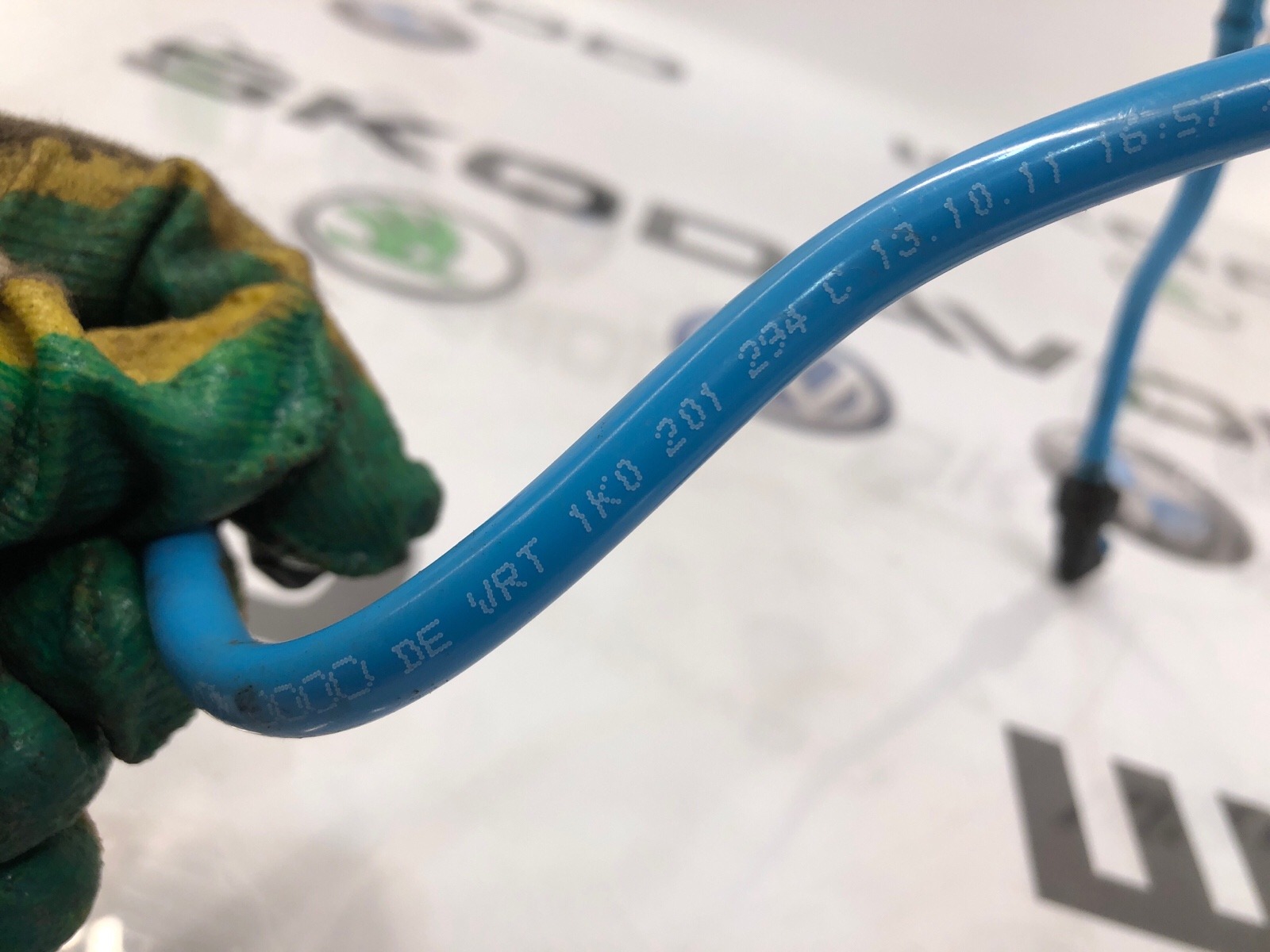 Трубка топливная, 500 рублей, Москва