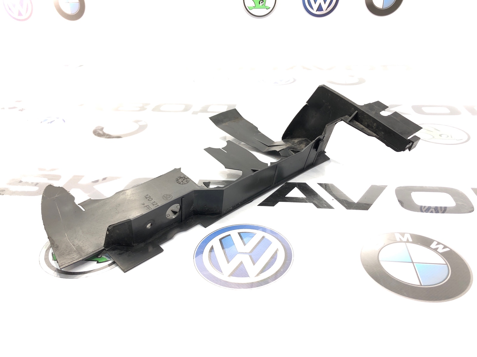 Дефлектор радиатора, 500 рублей, Москва