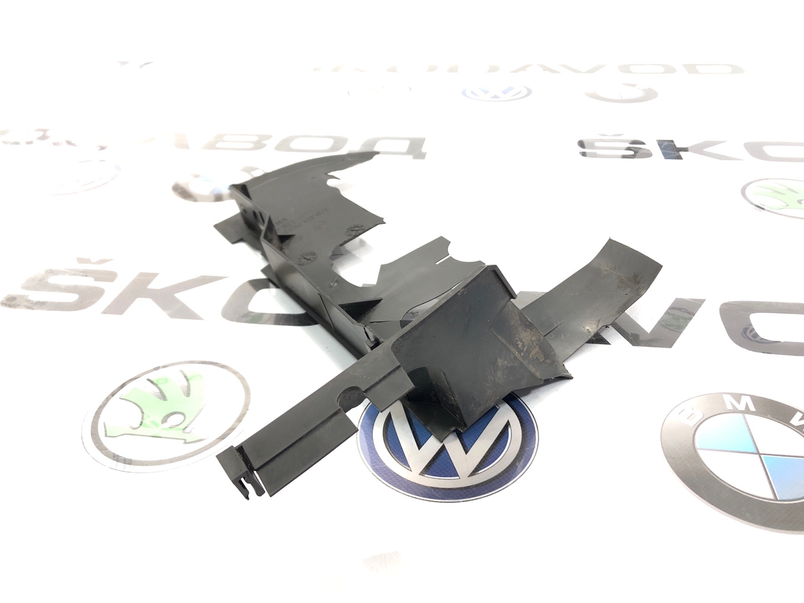 Дефлектор радиатора, 500 рублей, Москва